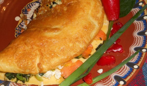 Френски омлет със зелена плънка