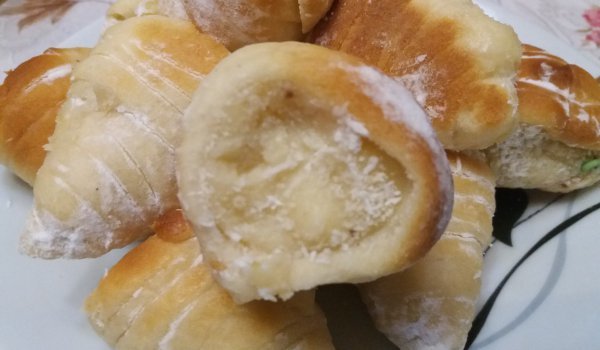 Фунийки с бананов крем