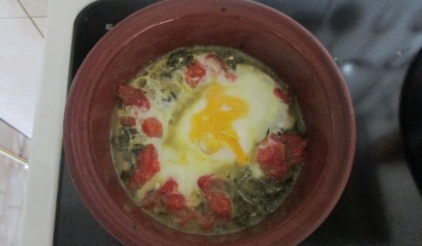 Гювече със спанак