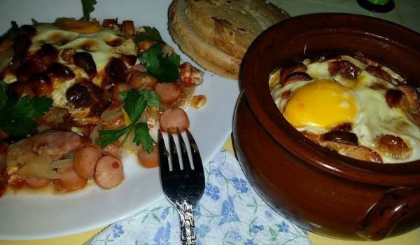 Гювечета с каквото има