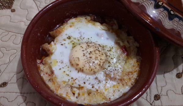 Гювечета с пилешко и зеленчуци