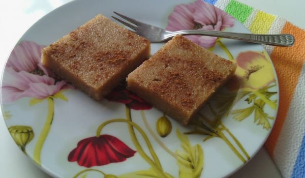 Грис халва с канела и кафе
