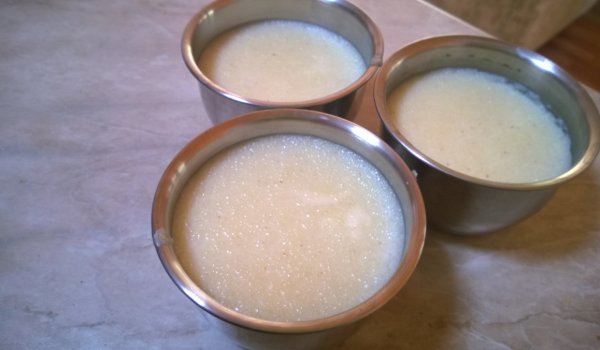 Грис с розова вода