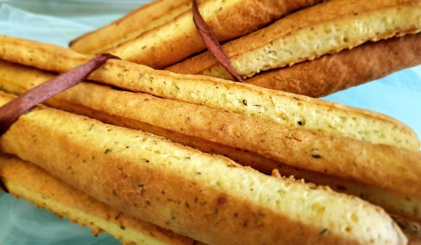 Гризини с Мащерка и Маслини