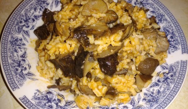 Гъби пачи крак с ориз