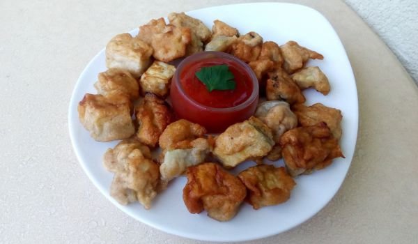 Хапки с патладжан и пикантен сос