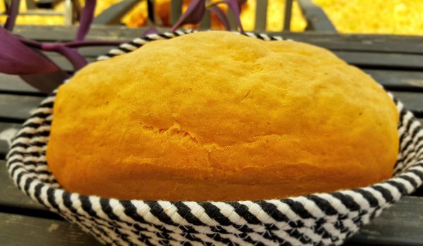 Хлебче с червена чушка