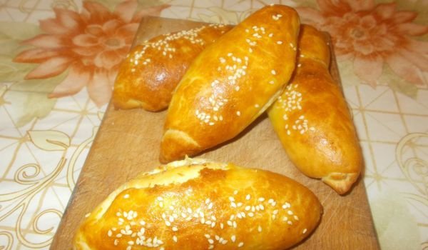 Хлебчета с яйца и сирене