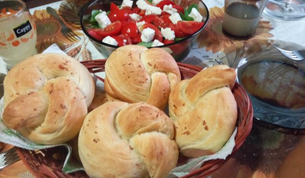 Хлебчета с Масло и Чесън