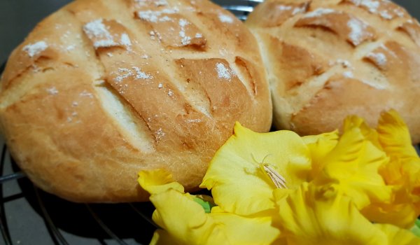 Хлебчета с прясно мляко в плик за печене