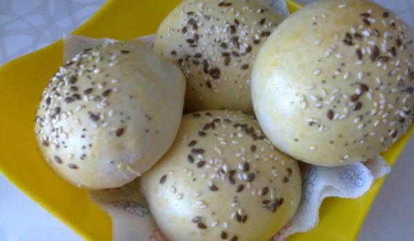 Хлебчета с ръсеница и зехтин