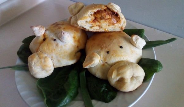 Хлебни прасенца с телешко варено