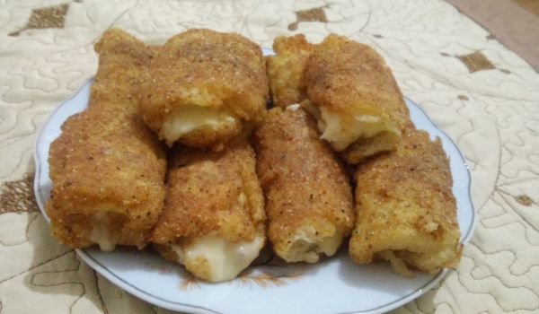 Хлебни рулца с плънка