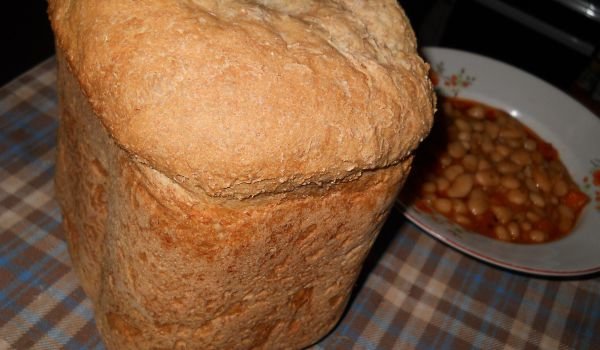 Хляб с грахам в хлебопекарна