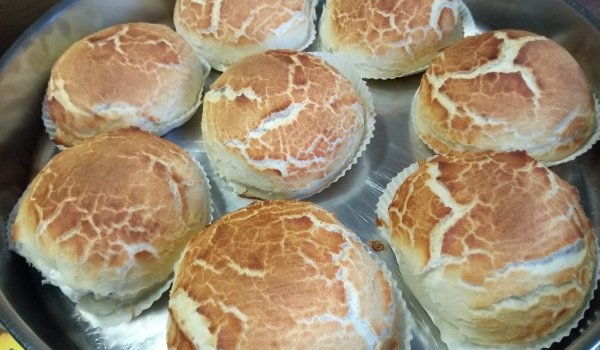 Холандски хлебчета с напукана кора