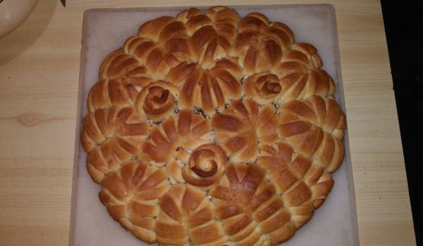 Хрупкава питка за осми март