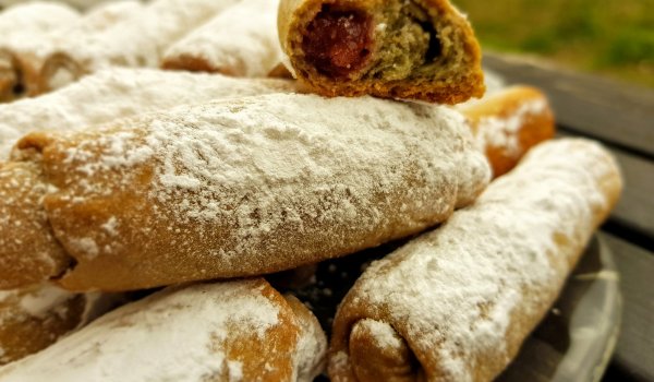 Хрупкави Пурички с Локум и Вино