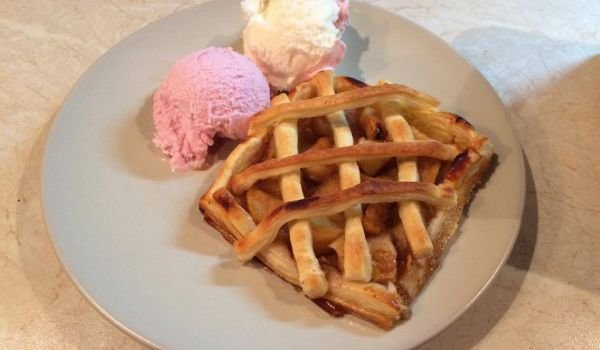 Ябълков бутер щрудел