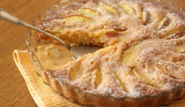 Ябълков чийзкейк