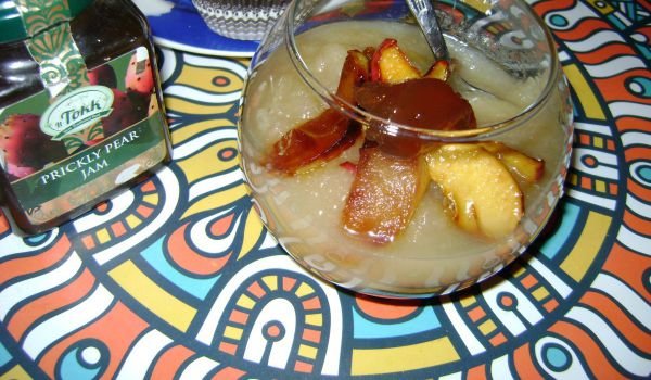 Ябълков мус с кактусово желе