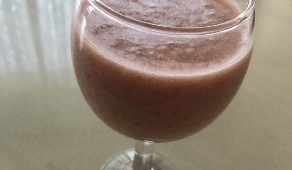 Ягодов шейк от суроватка