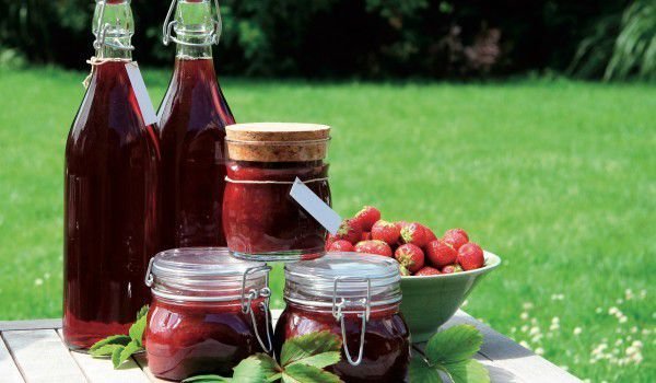 Ягодов сироп