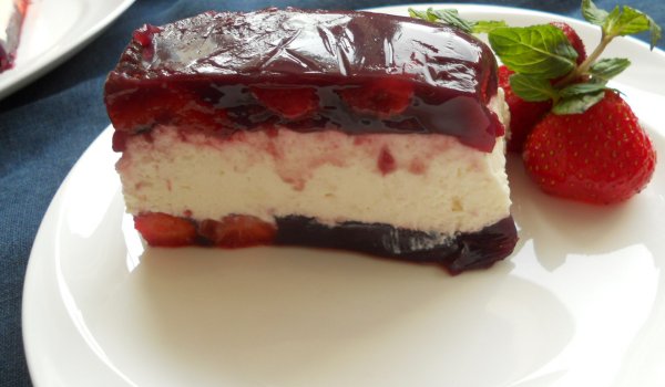 Ягодов терин с маскарпоне и вино