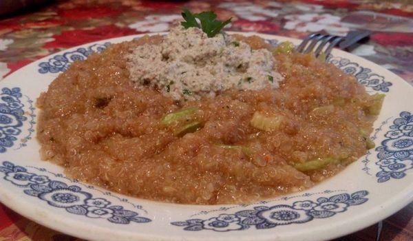 Яхния от амарант и киноа с майонеза от орехи - Моята Рецепта