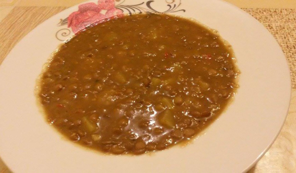 Яхния с леща и картофи