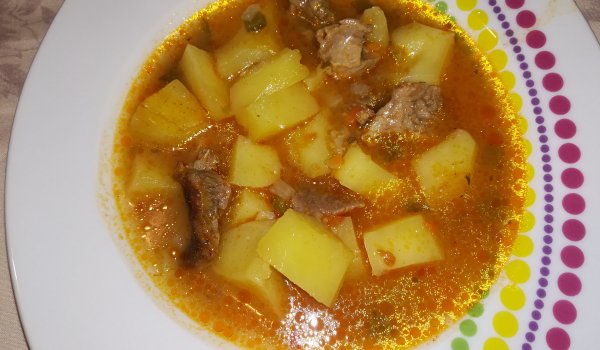 Яхния с месо от овца