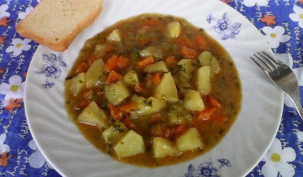 Яхния със зеленчуци