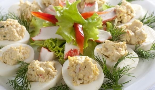 Яйца с плънка от пиле