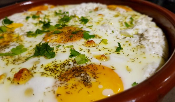 Яйца със спаначен крем на фурна