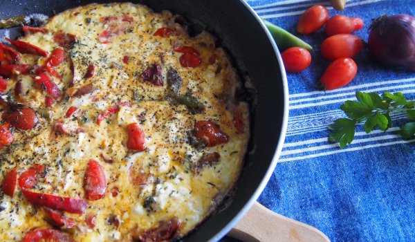 Яйца със зеленчуци