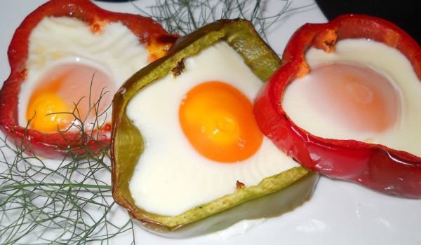 Яйце в гнездо от чушка