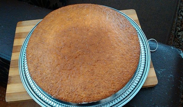 Икономичен Блат за Торта