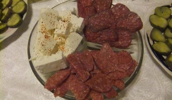 Истинска домашна луканка