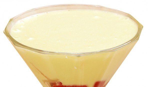 Желиран ягодов крем