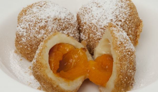 Кайсиеви топчета с ром