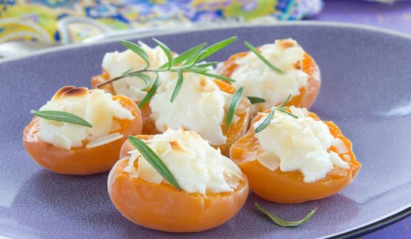Кайсии с Маскарпоне