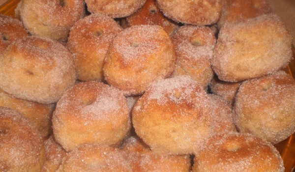Канелени понички на фурна