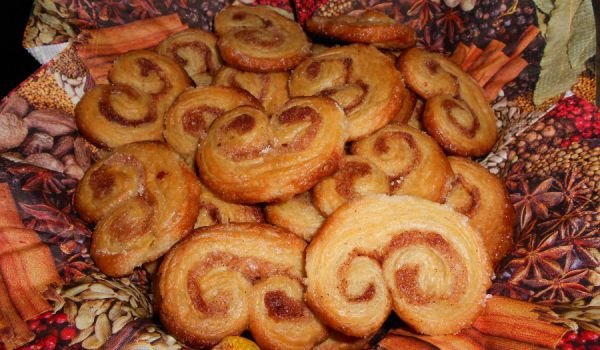 Канелени Сълзици