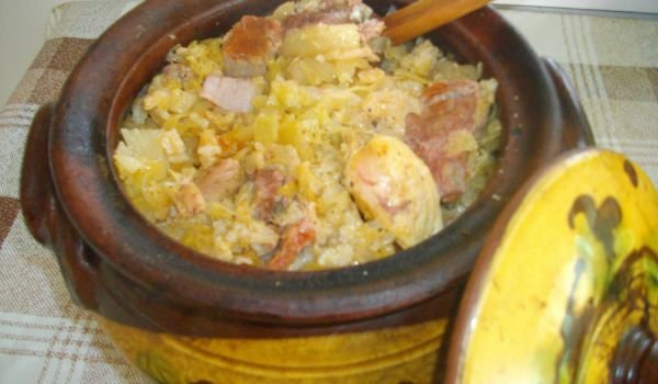 Капама в гърне