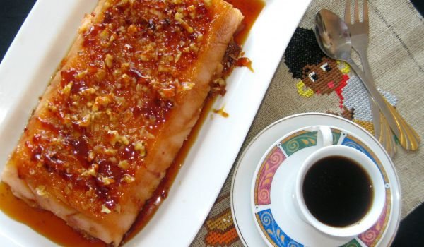 Карамелен сладкиш с грис