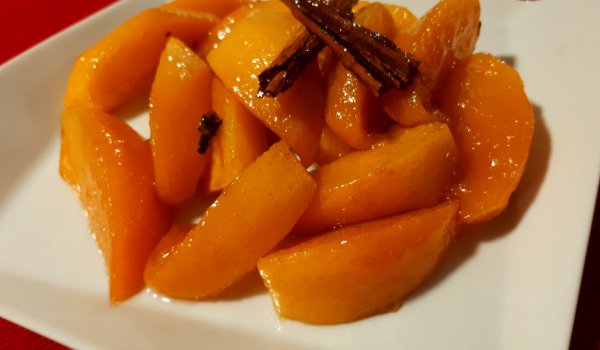 Карамелизирана райска ябълка