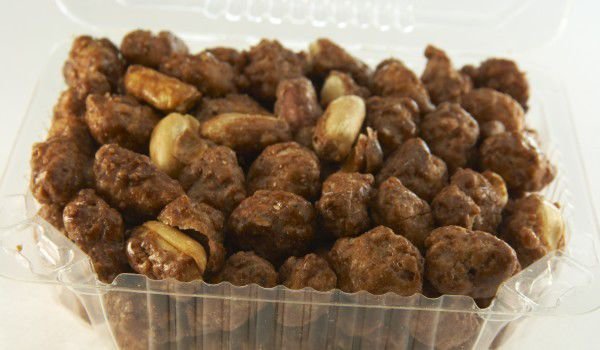 Карамелизирани фъстъци
