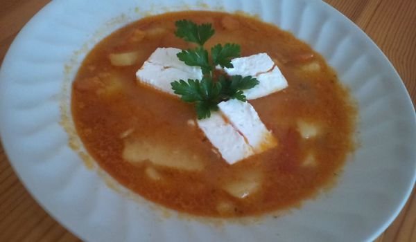 Картофена чорба със сирене