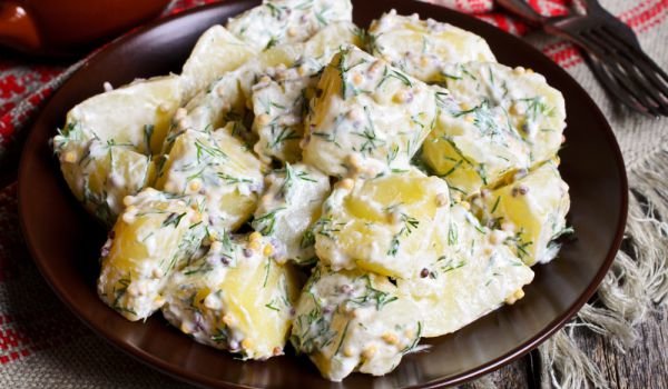 Картофена салата с горчица
