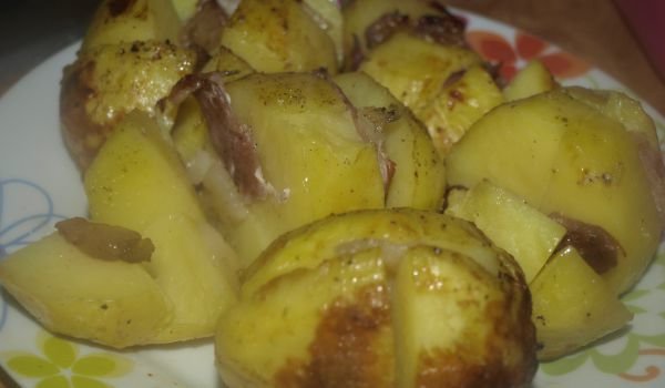 Картофи с прошуто във фолио