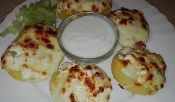 Картофи с пълнеж
